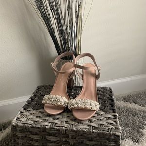 ✨SOLD✨BRAND: Madden Girl   SIZE: 9/9.5